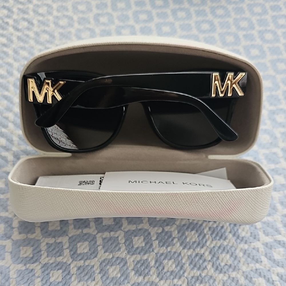 Michael Kors MK2142 Lucky Bay Sunglasses - Picture 2 of 11